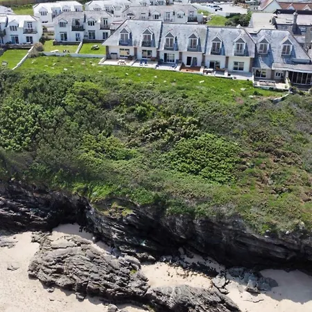 Holiday home 4 Glendorgal Sands, Newquay